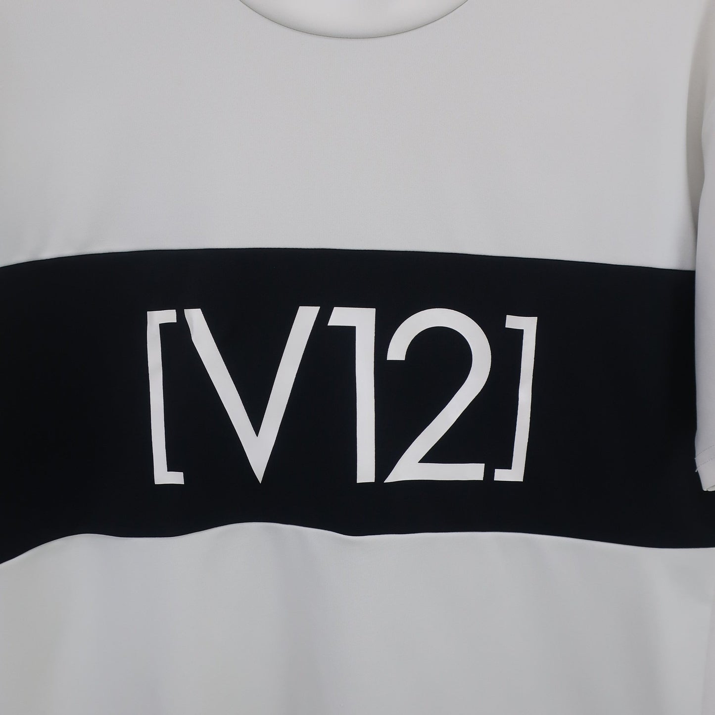 V12(ヴィトゥエルブ) 半袖モックネックシャツ 白 メンズ S V122110-CT08 A