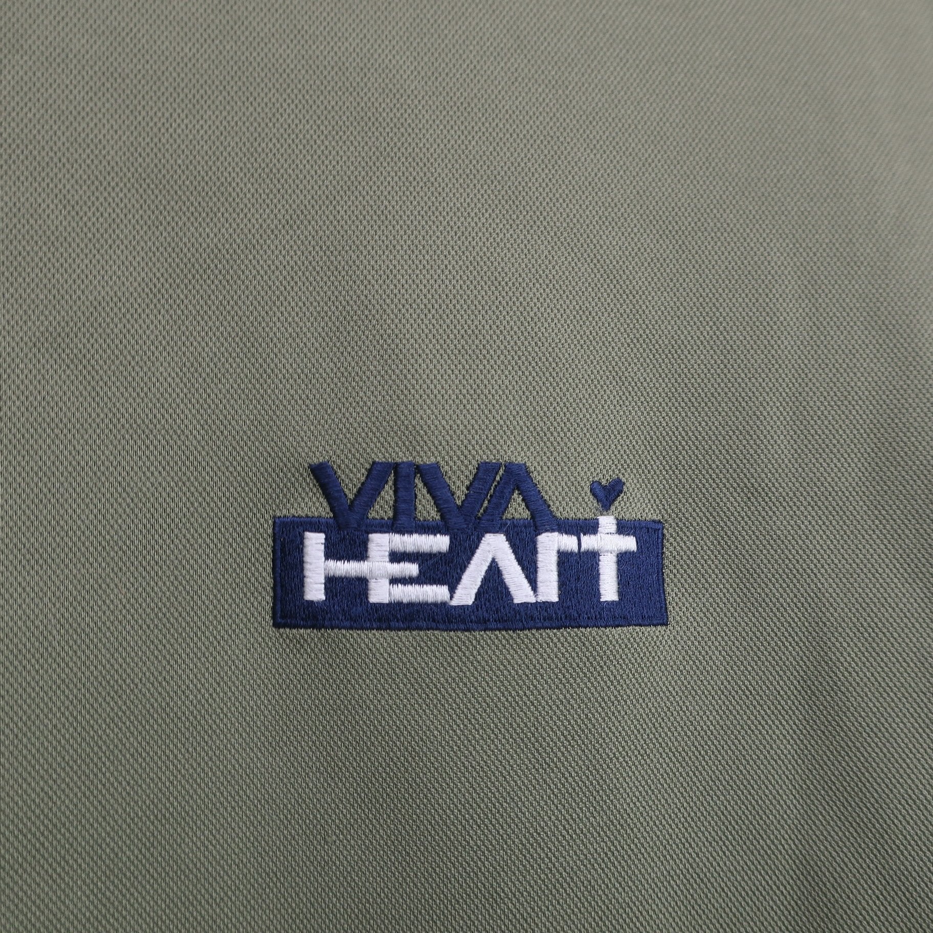 VIVA HEART(ビバハート) 長袖モックネックシャツ カーキ レディース 40 A
