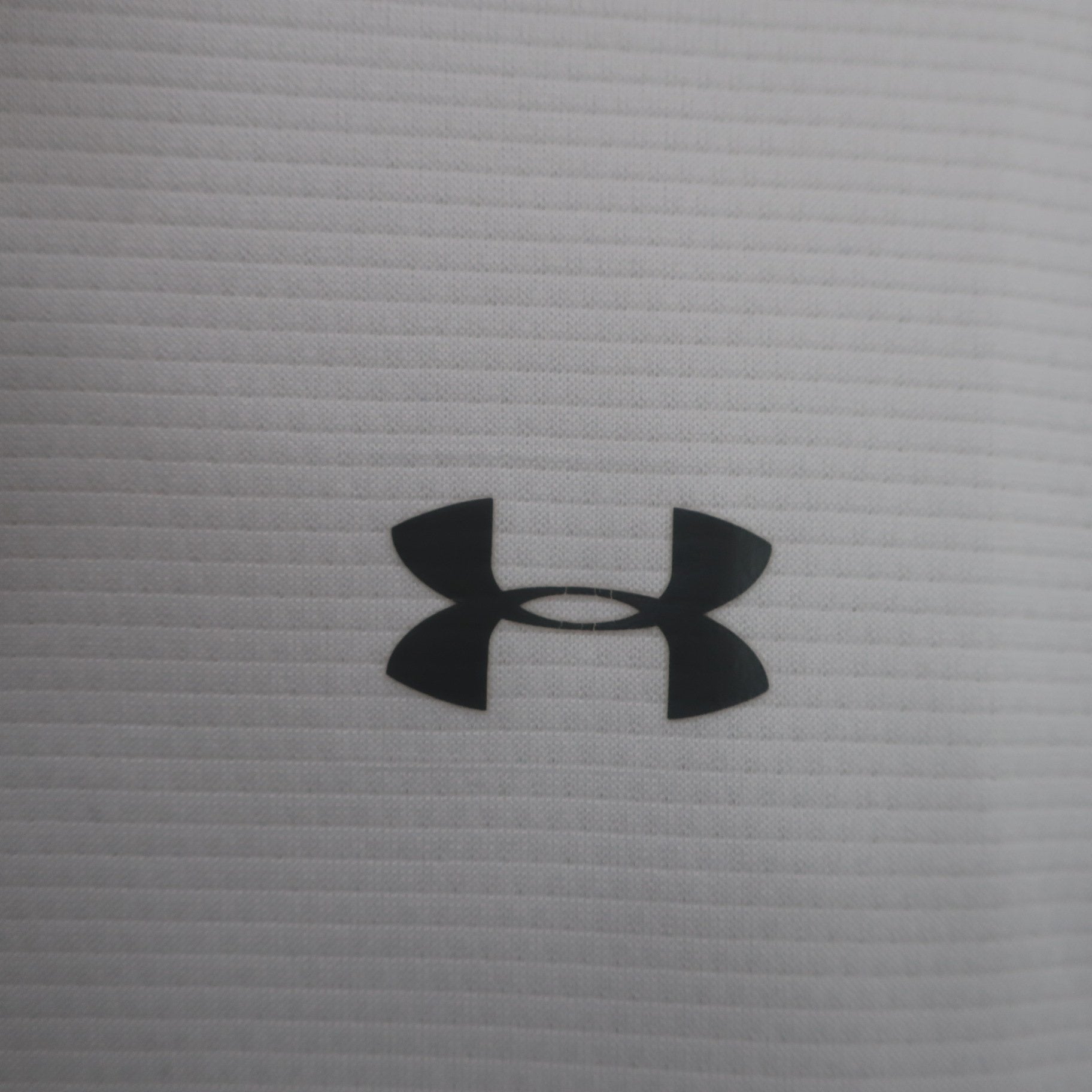UNDER ARMOUR(アンダーアーマー) ポロシャツ 白 メンズ SM B