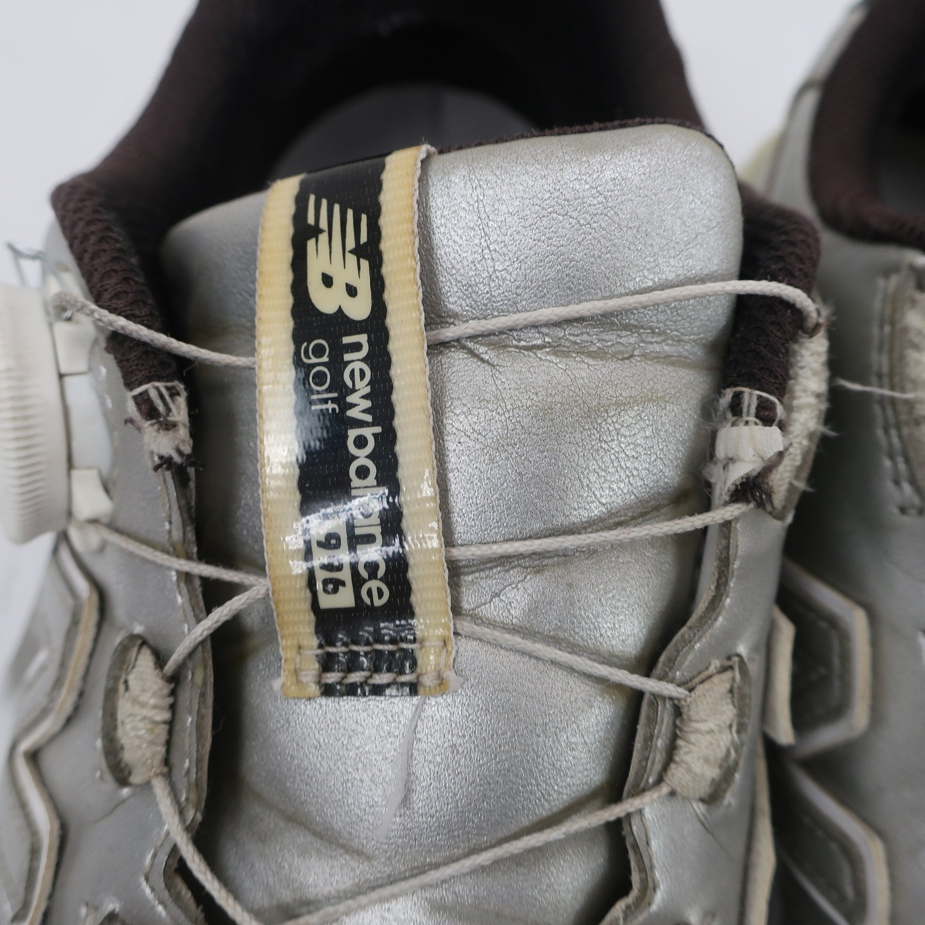 New Balance golf(ニューバランスゴルフ) ダイヤル式スパイクレスゴルフシューズ シルバー レディース 22.5cm B