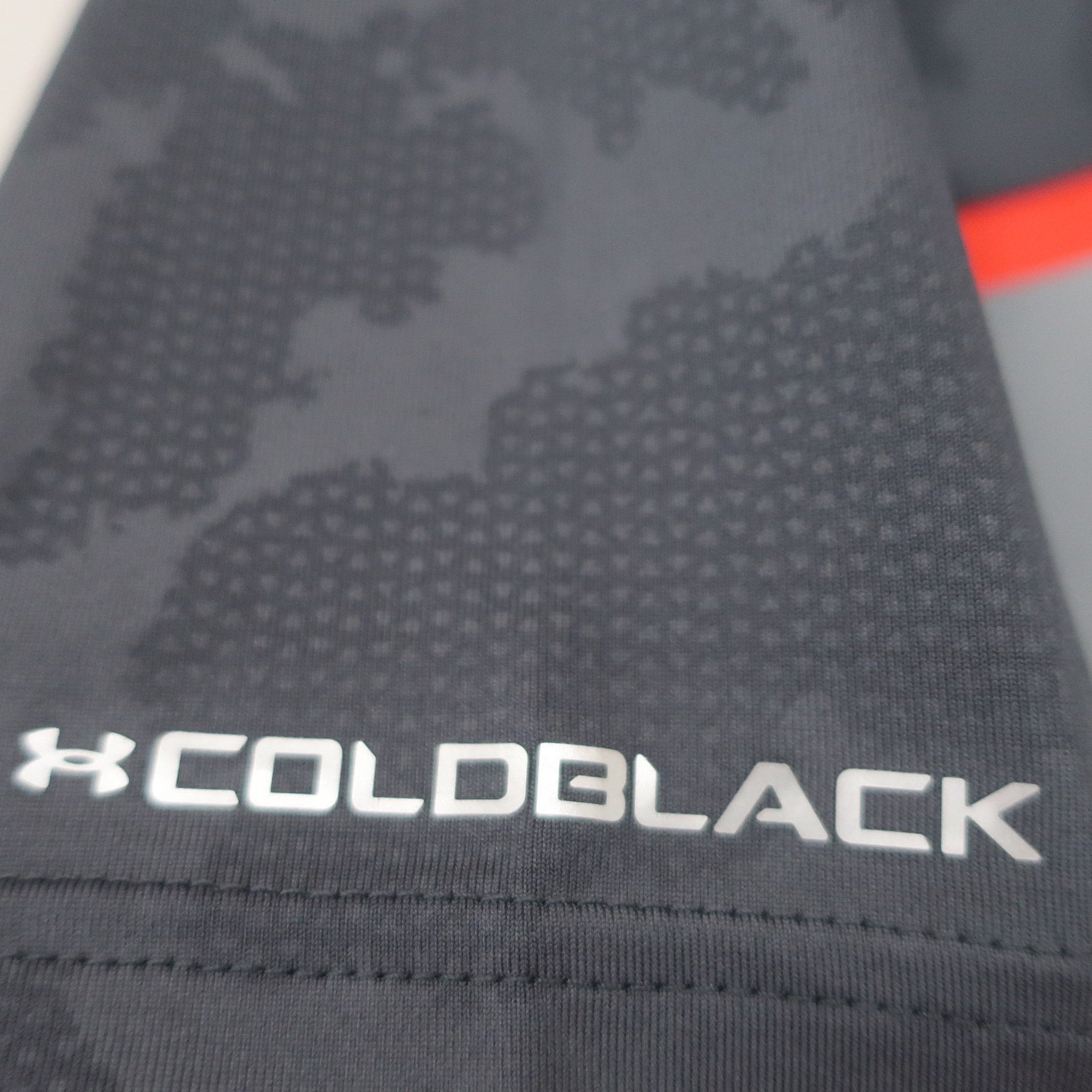 UNDER ARMOUR(アンダーアーマー) ポロシャツ グレー メンズ SM A