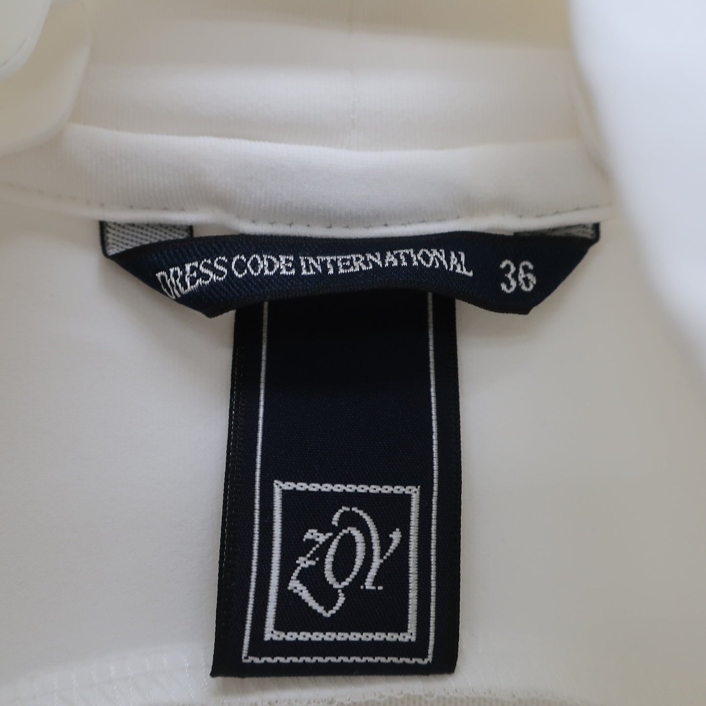 ZOY(ゾーイ) ハイネックシャツ 白 レディース 36 A