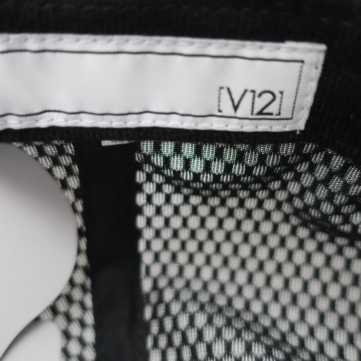 V12(ヴィトゥエルブ) キャップ 黒 レディース フリーサイズ S