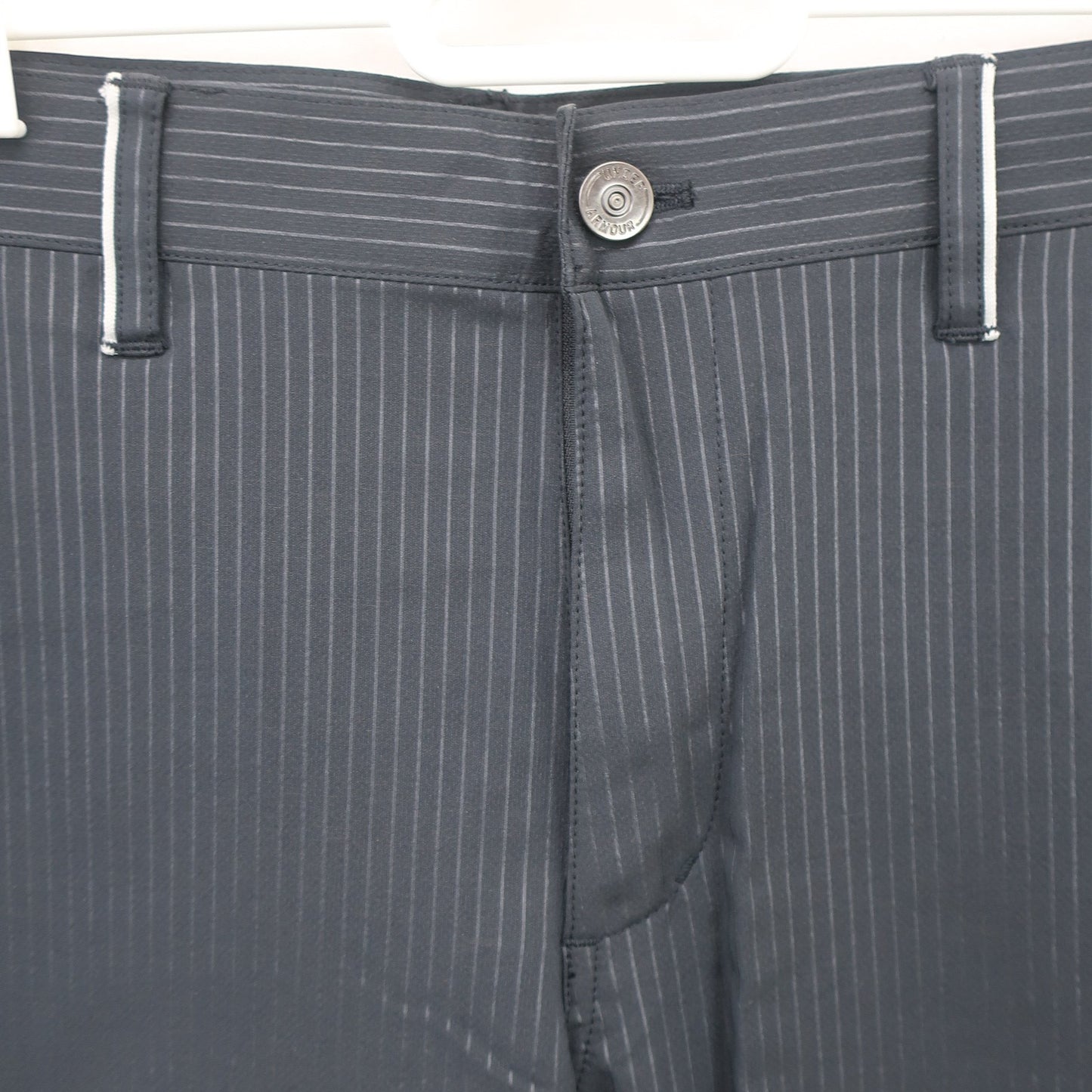 UNDER ARMOUR(アンダーアーマー) ハーフパンツ 黒ストライプ メンズ 85 A