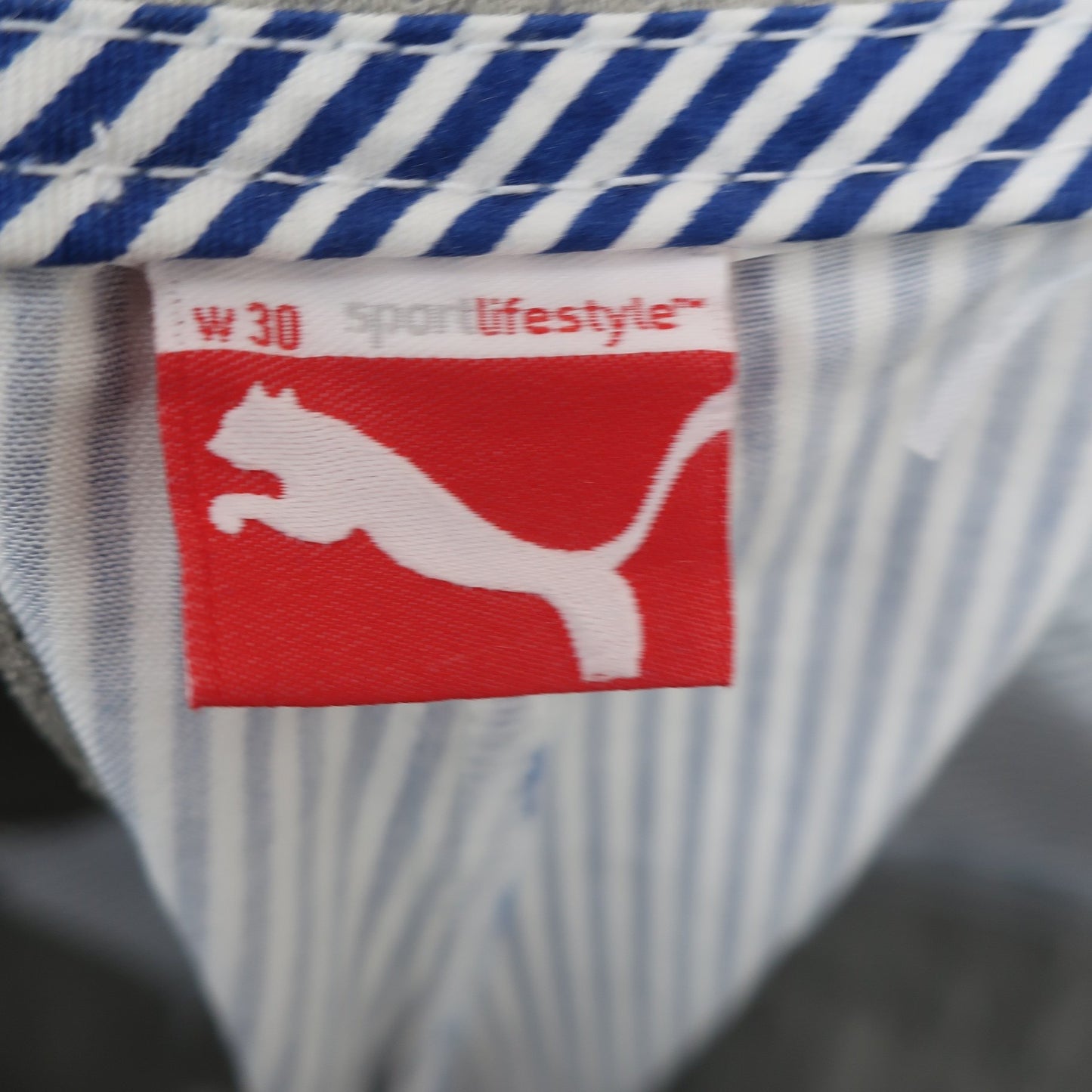 PUMA GOLF(プーマゴルフ) ハーフパンツ 青白ストライプ メンズ W30 A
