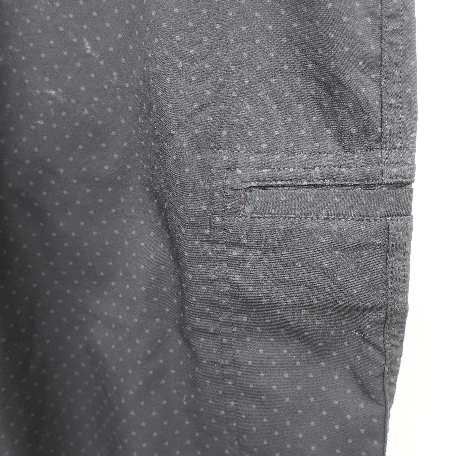 UNDER ARMOUR1 パンツ 黒 メンズ 85 B