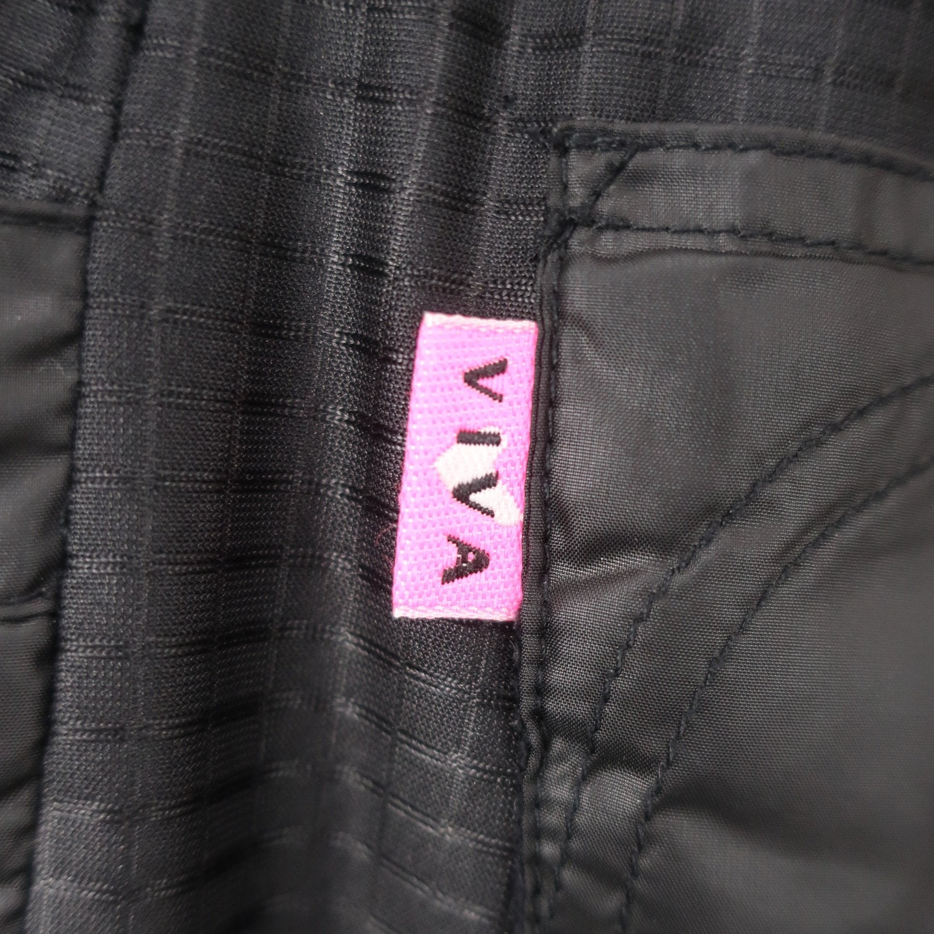 VIVA HEART(ビバハート) ナイロンパンツ 黒 レディース 40 A