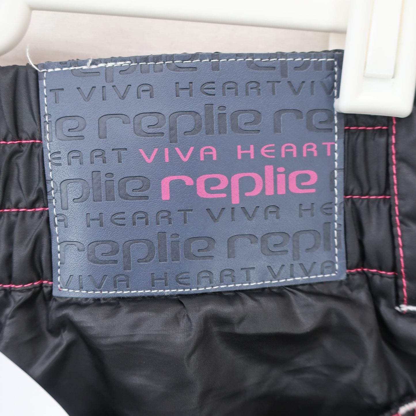 VIVA HEART(ビバハート) ナイロンスカート 黒 レディース 38 A