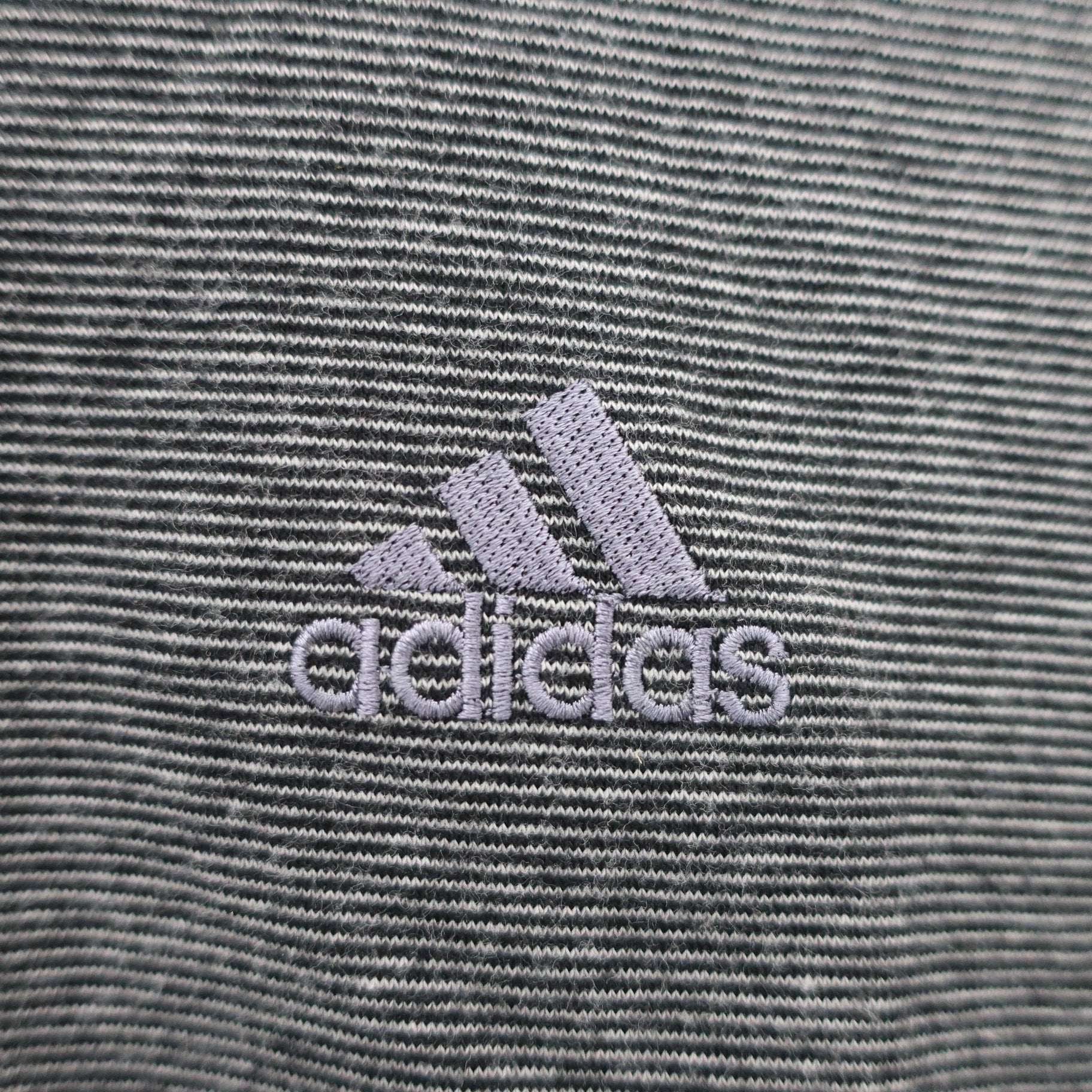 adidas(アディダス) ハイネックシャツ 黒系ボーダー メンズ S A