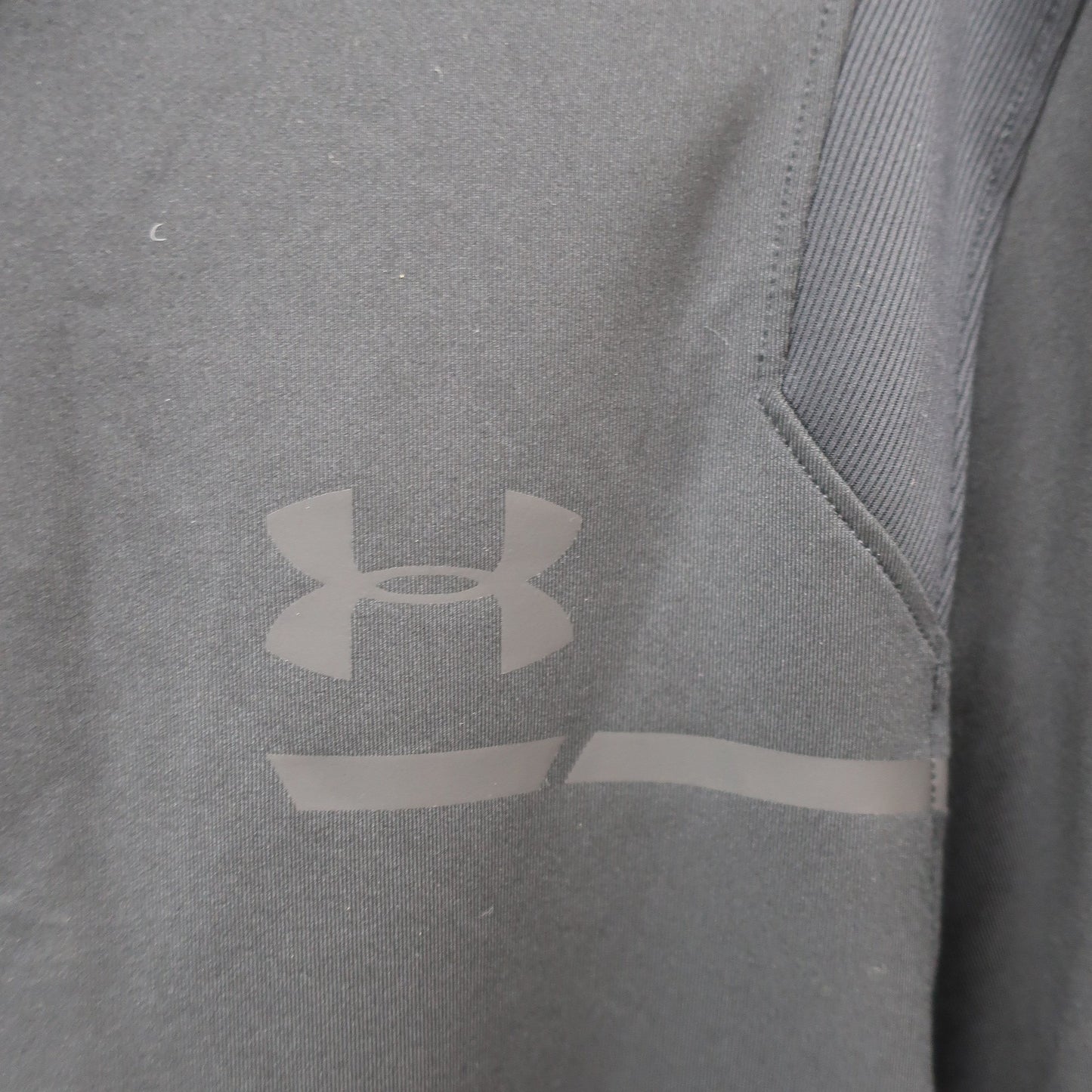 UNDER ARMOUR(アンダーアーマー) ポロシャツ 黒 メンズ LG A