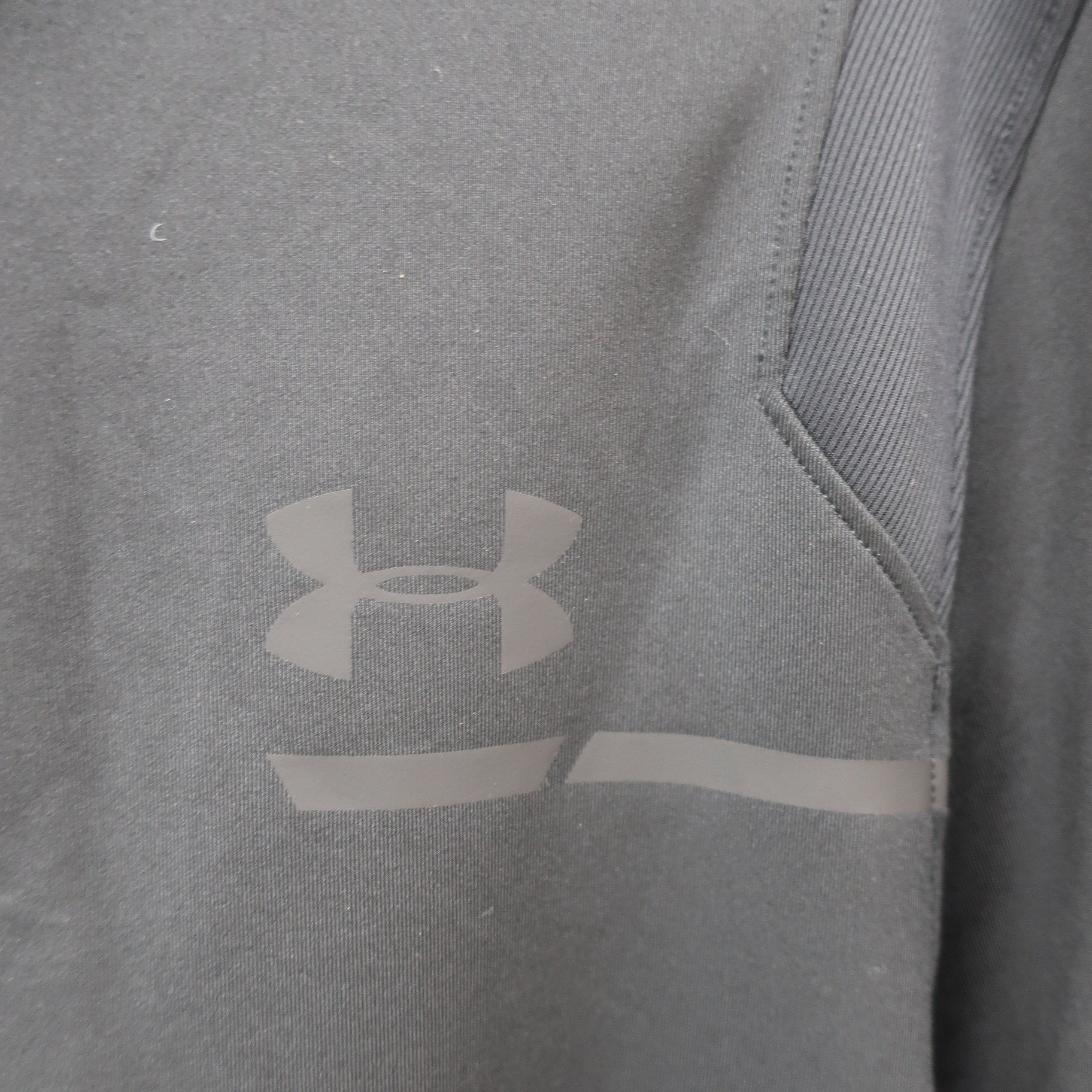 UNDER ARMOUR(アンダーアーマー) ポロシャツ 黒 メンズ LG A