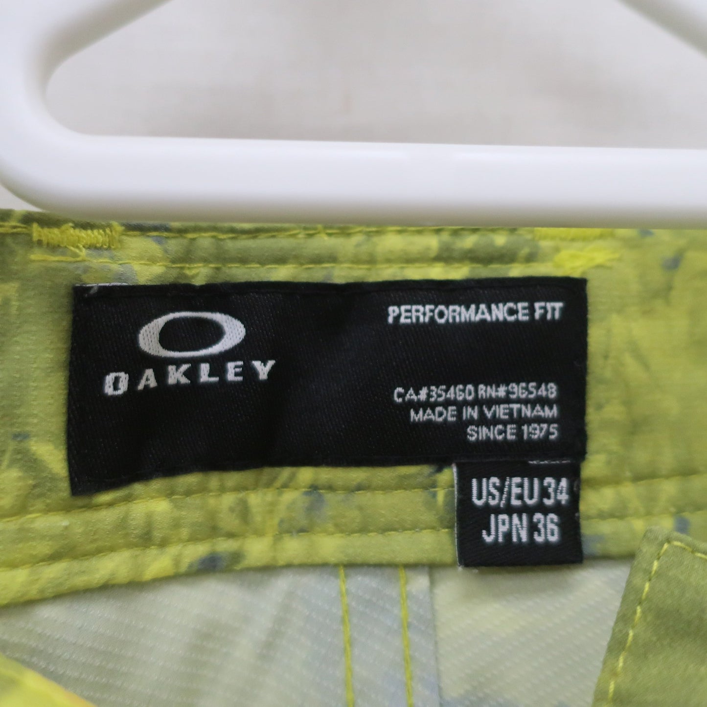 OAKLEY1 ハーフパンツ イエロー総柄 メンズ 36 A
