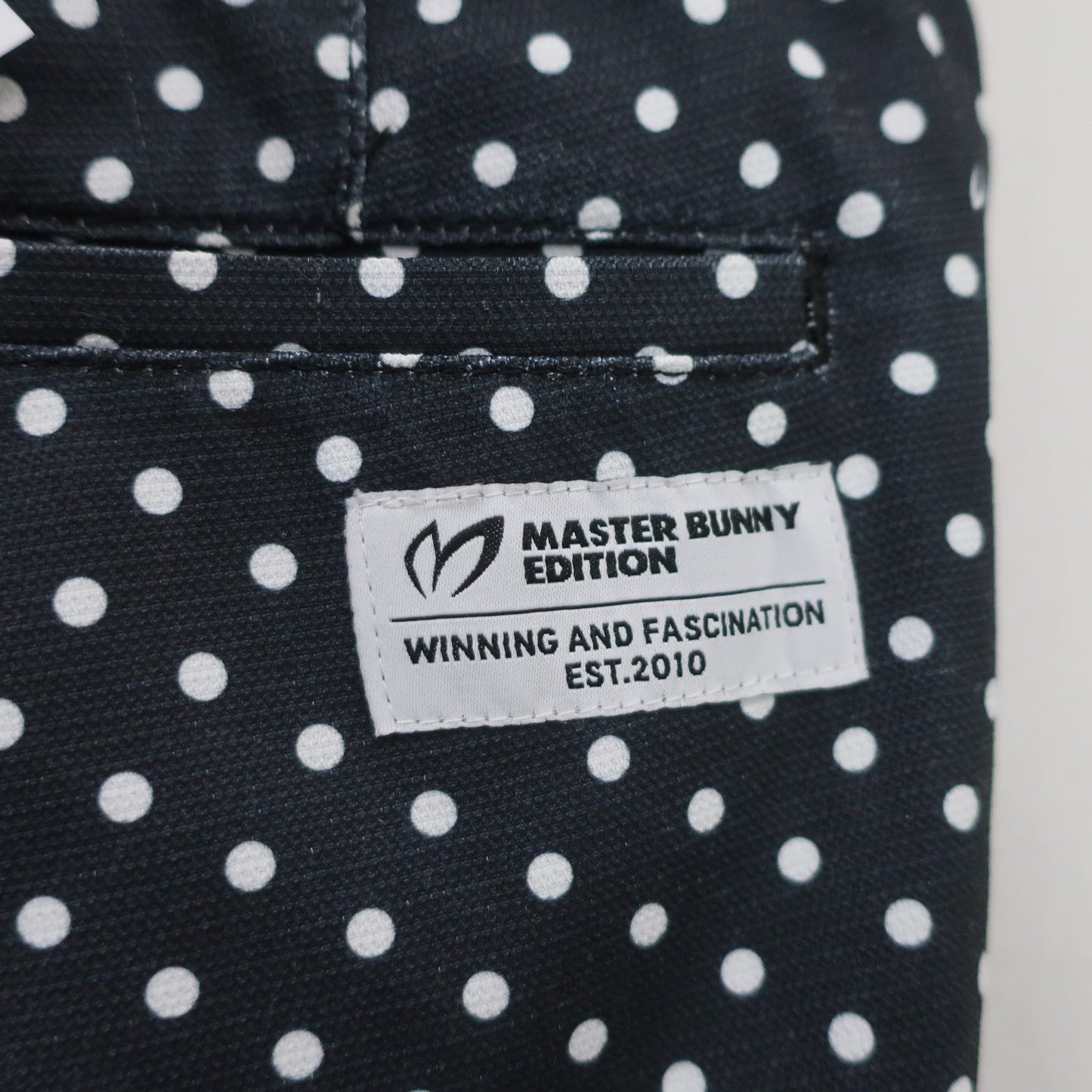 MASTER BUNNY EDITION1 パンツ ネイビー白ドット柄 メンズ 6 758-1131503 B