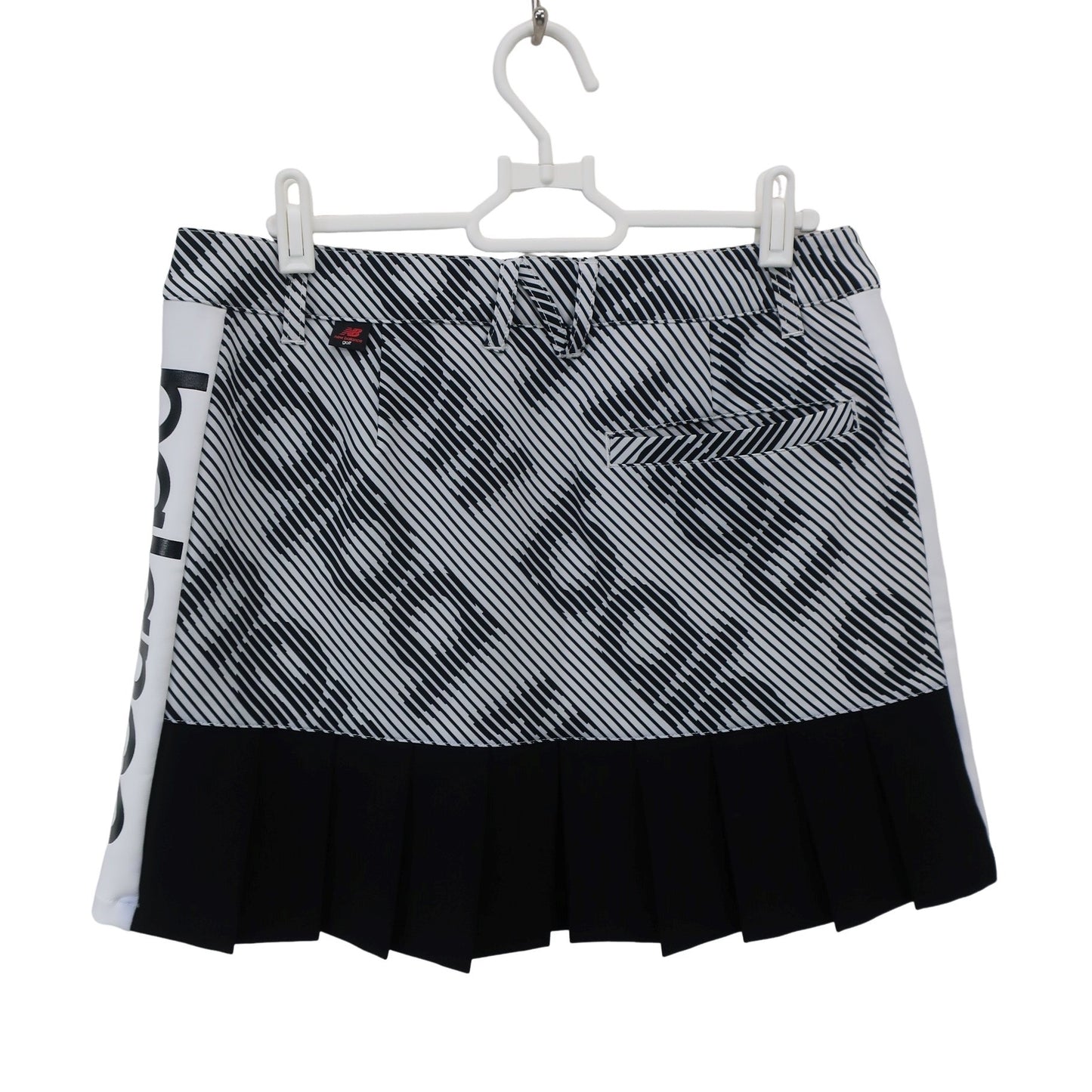 New Balance golf(ニューバランスゴルフ) スカート 白黒総柄 レディース 2 012-2234503 A