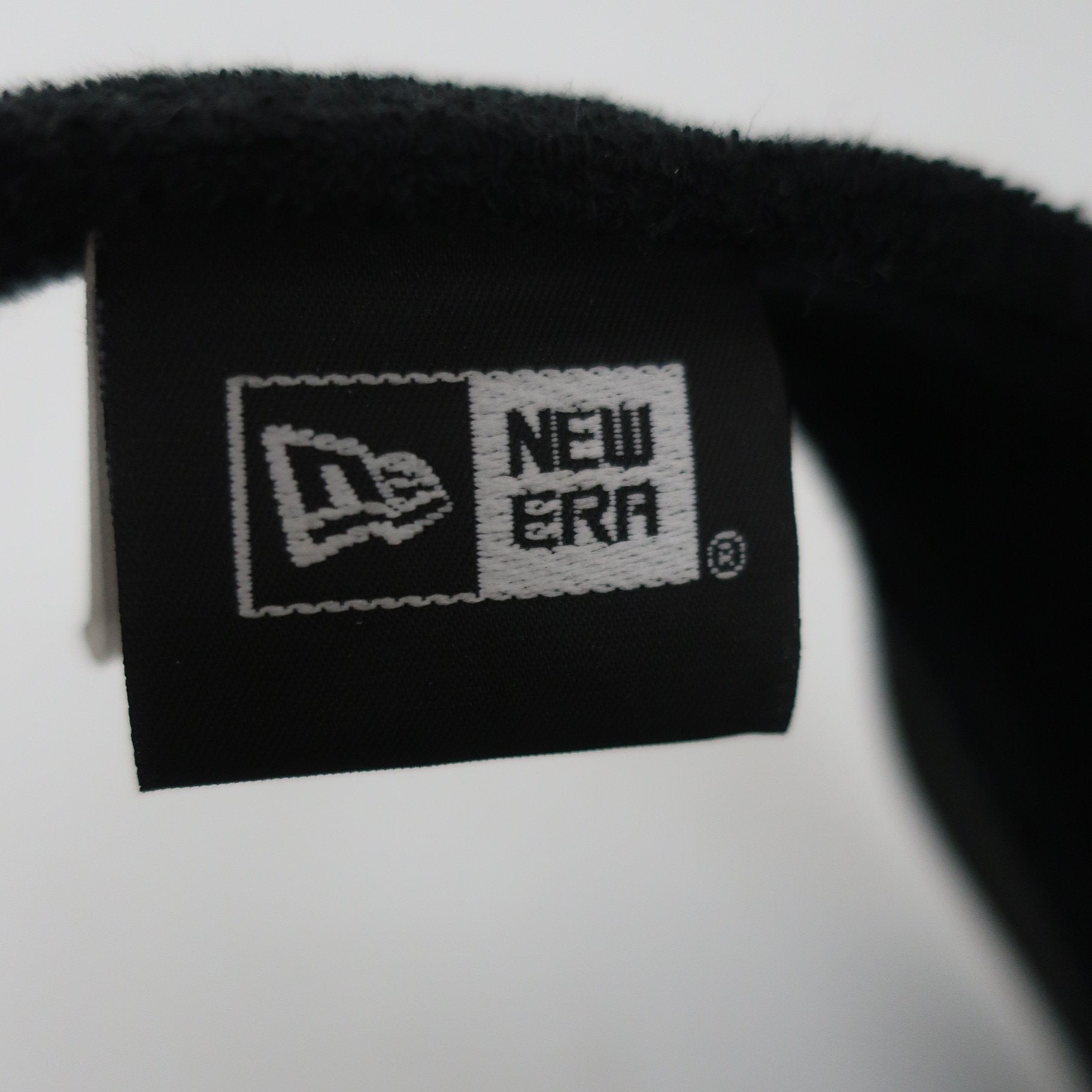 NEW ERA(ニューエラ) サンバイザー 黒白 ミニーちゃん レディース フリーサイズ A