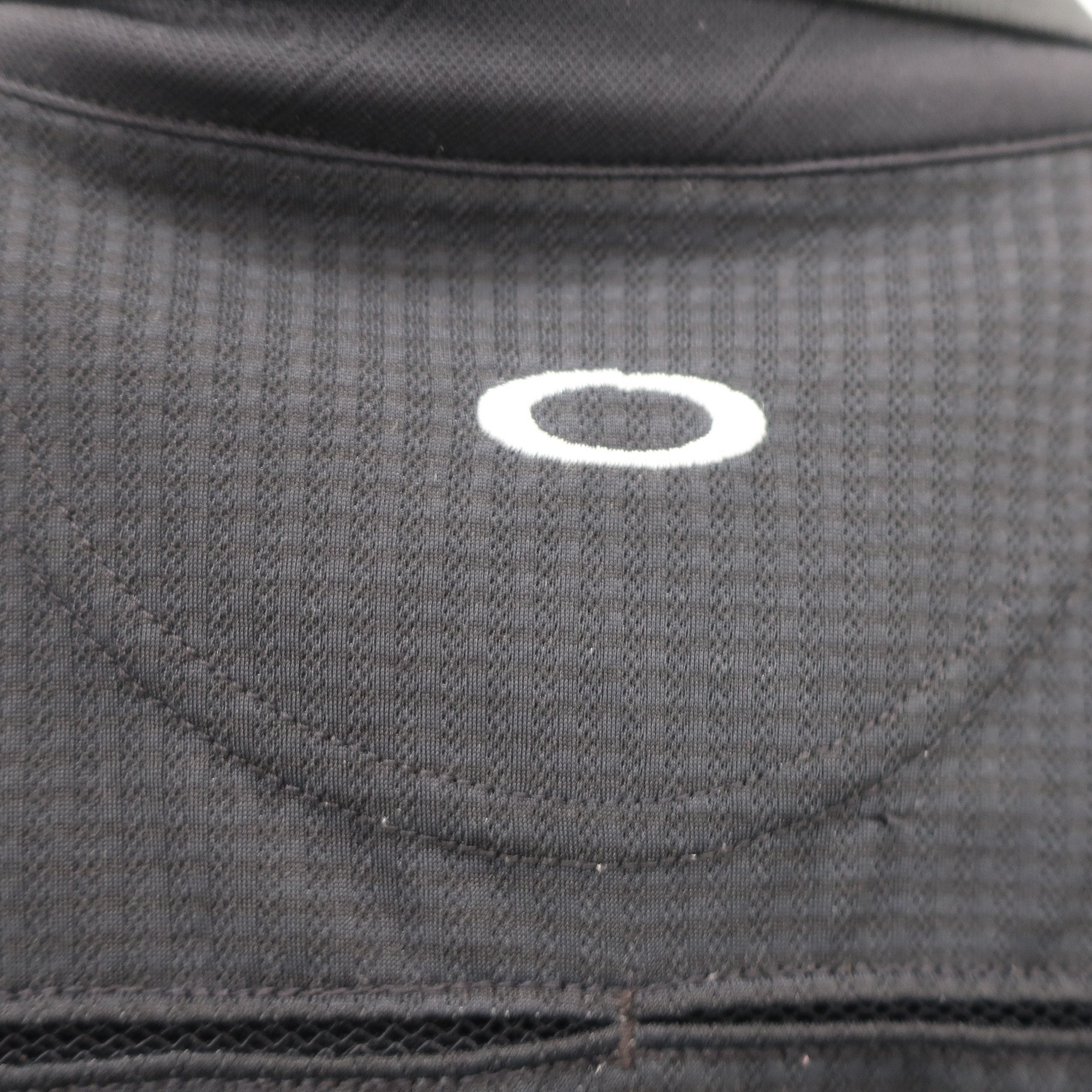 OAKLEY(オークリー) ポロシャツ 黒 メンズ M A