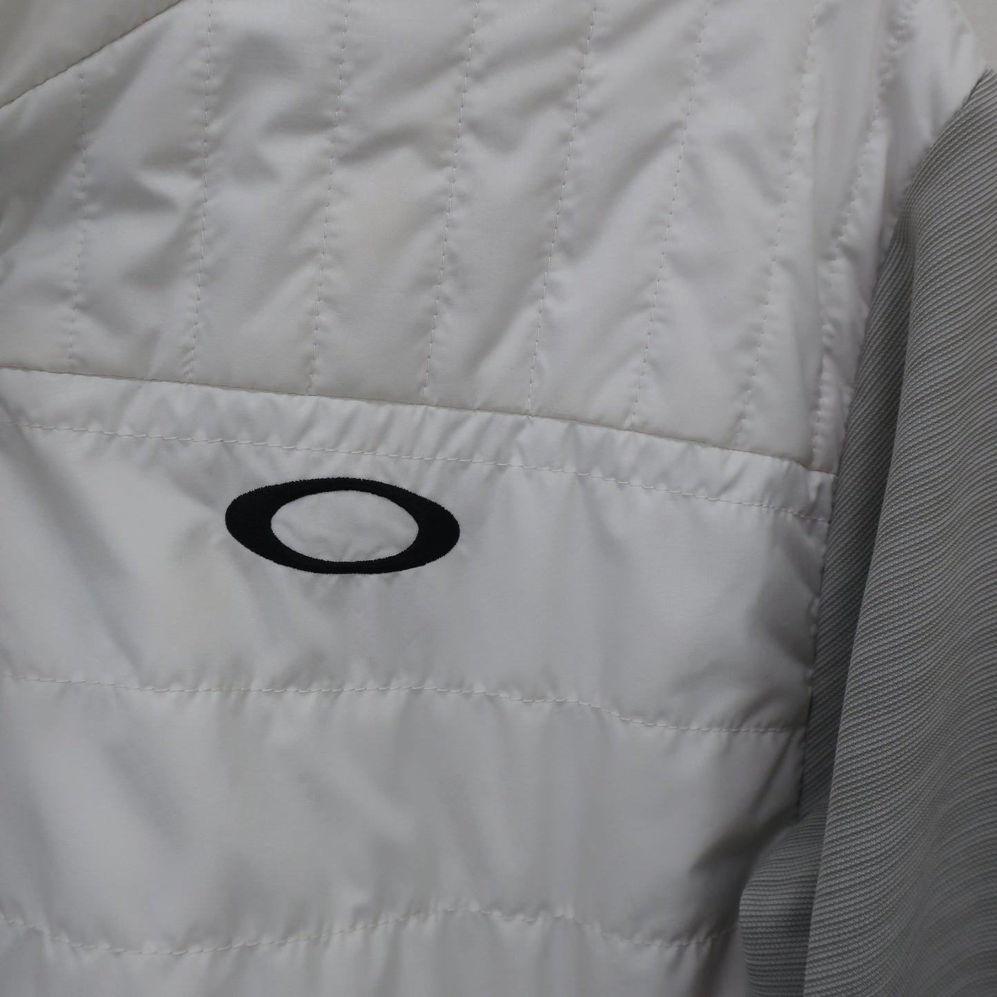OAKLEY(オークリー) フルジップジャケット 白グレー メンズ M A