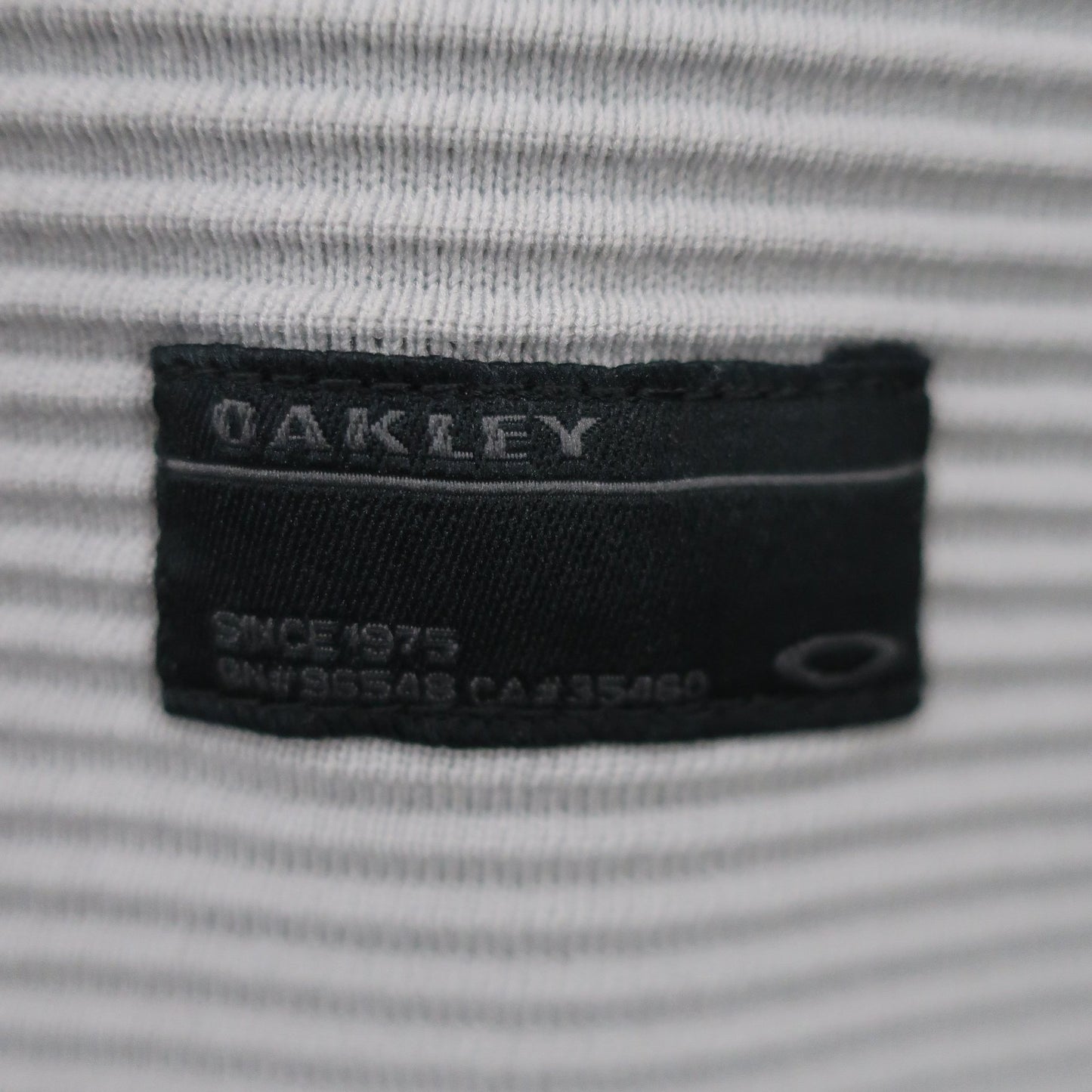 OAKLEY(オークリー) ハイネックトレーナー グレー白 メンズ M A
