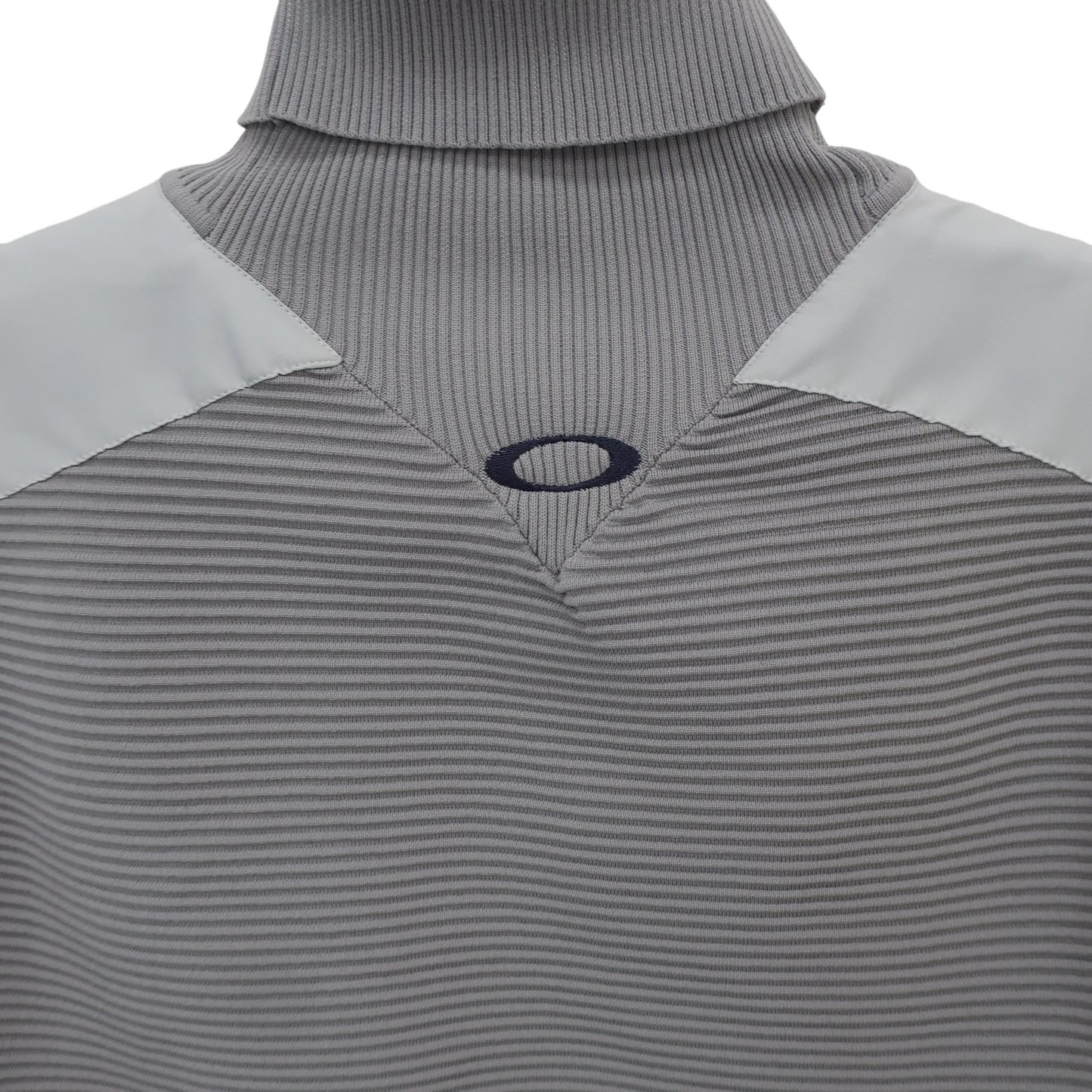 OAKLEY(オークリー) ハイネックトレーナー グレー白 メンズ M A