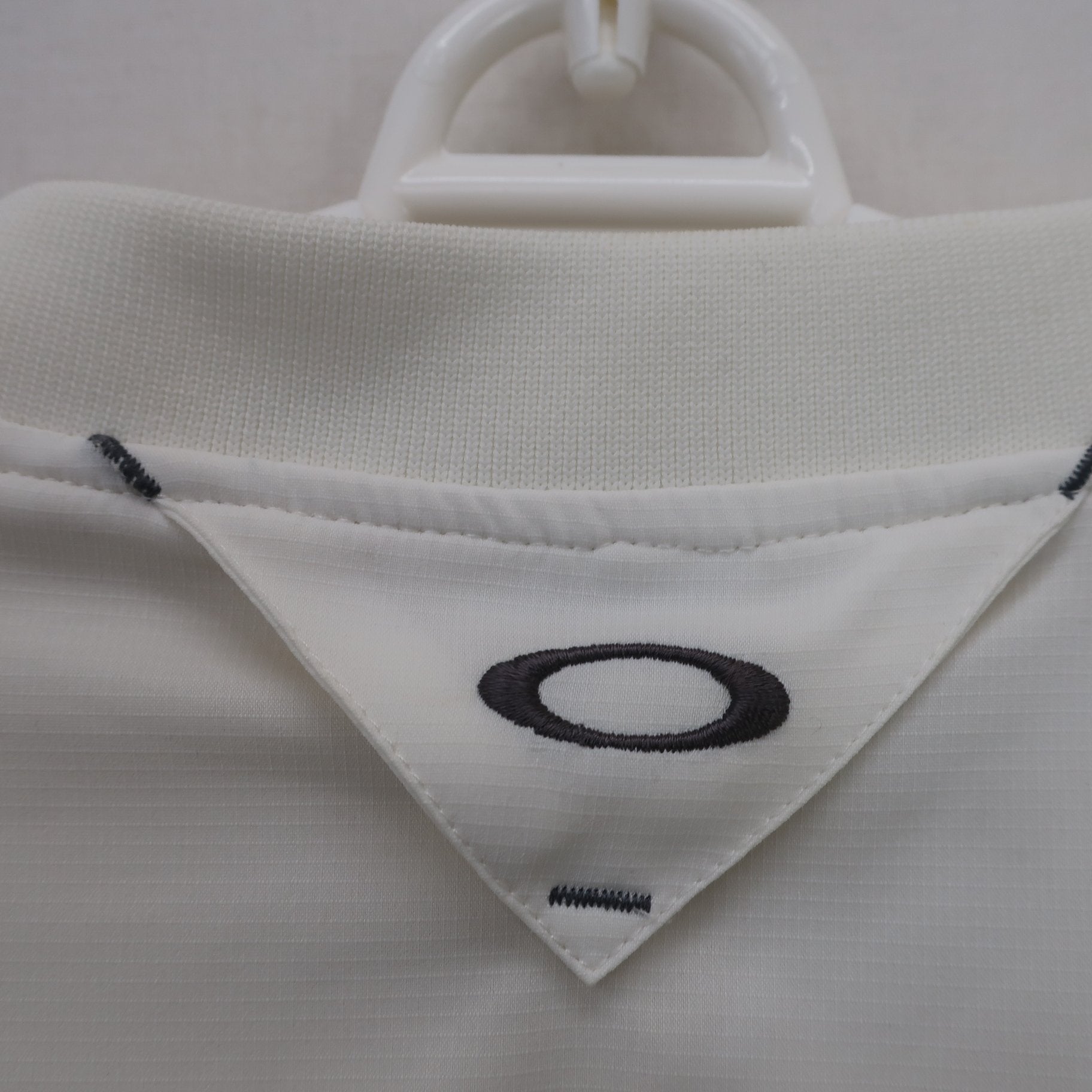 OAKLEY(オークリー) スニード 白 メンズ M B