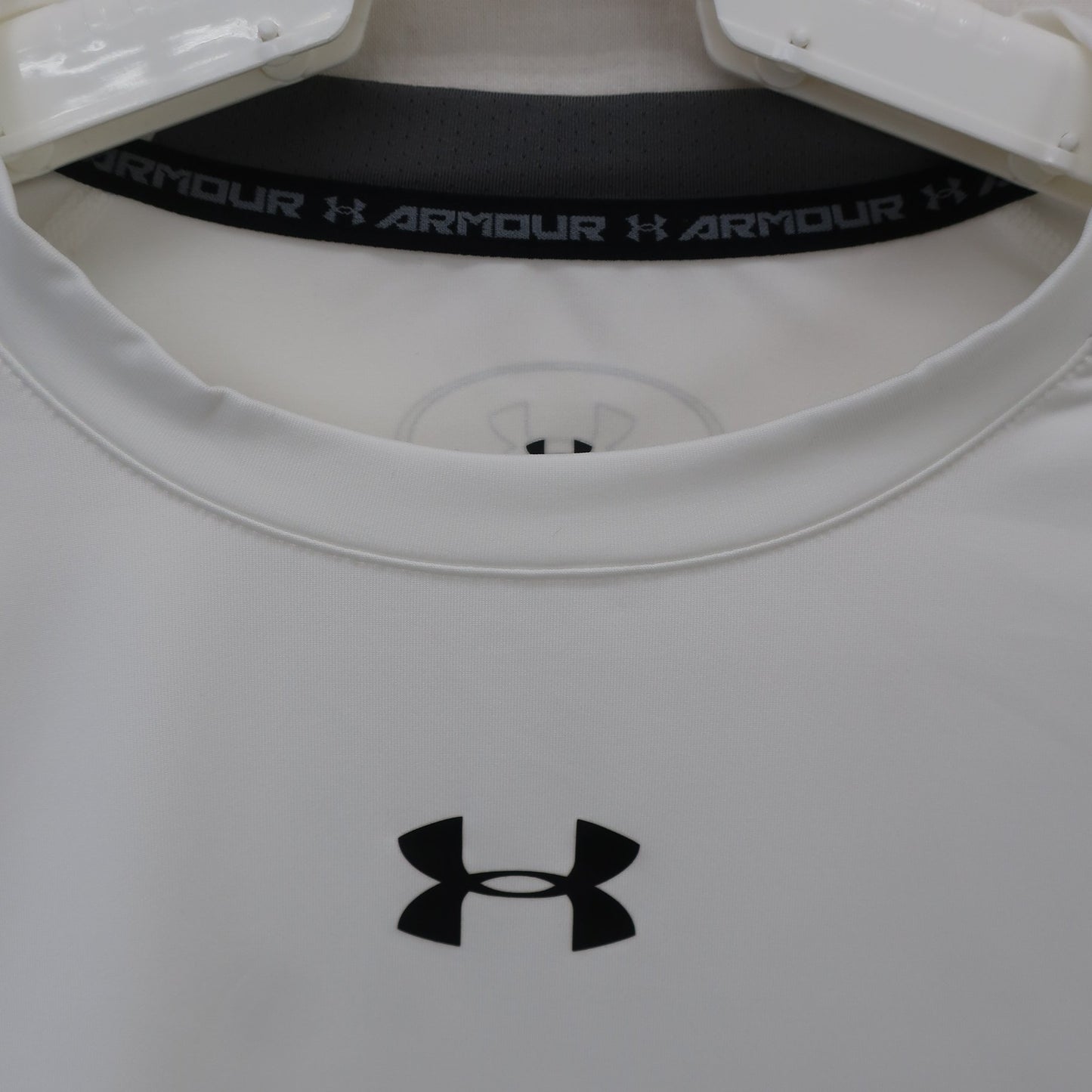 UNDER ARMOUR(アンダーアーマー) アンダーシャツ 白 メンズ XL A