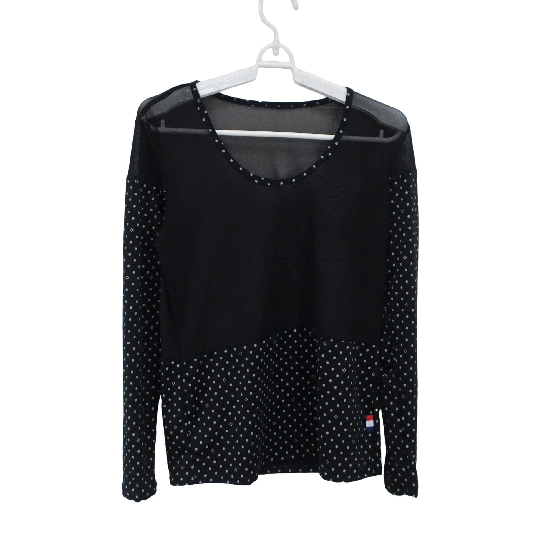 marie claire sport(マリ・クレール・スポーツ) アンダーシャツ 黒白ドット柄 レディース M A