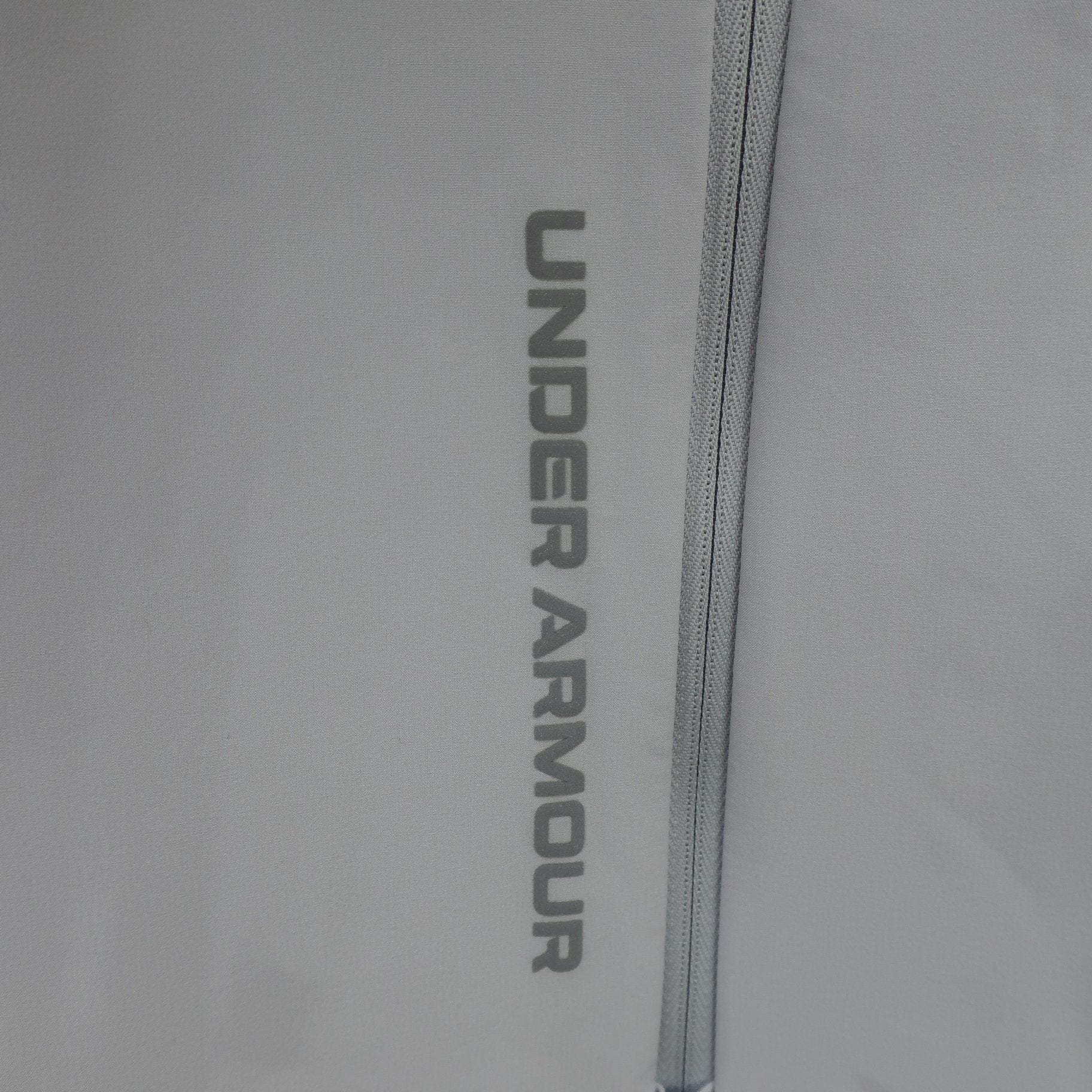 UNDER ARMOUR(アンダーアーマー) ハーフジップジャケット 白グレー メンズ LG A